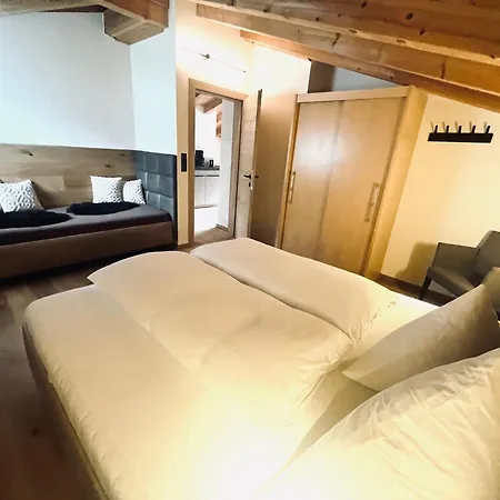 Ragg Apartman *